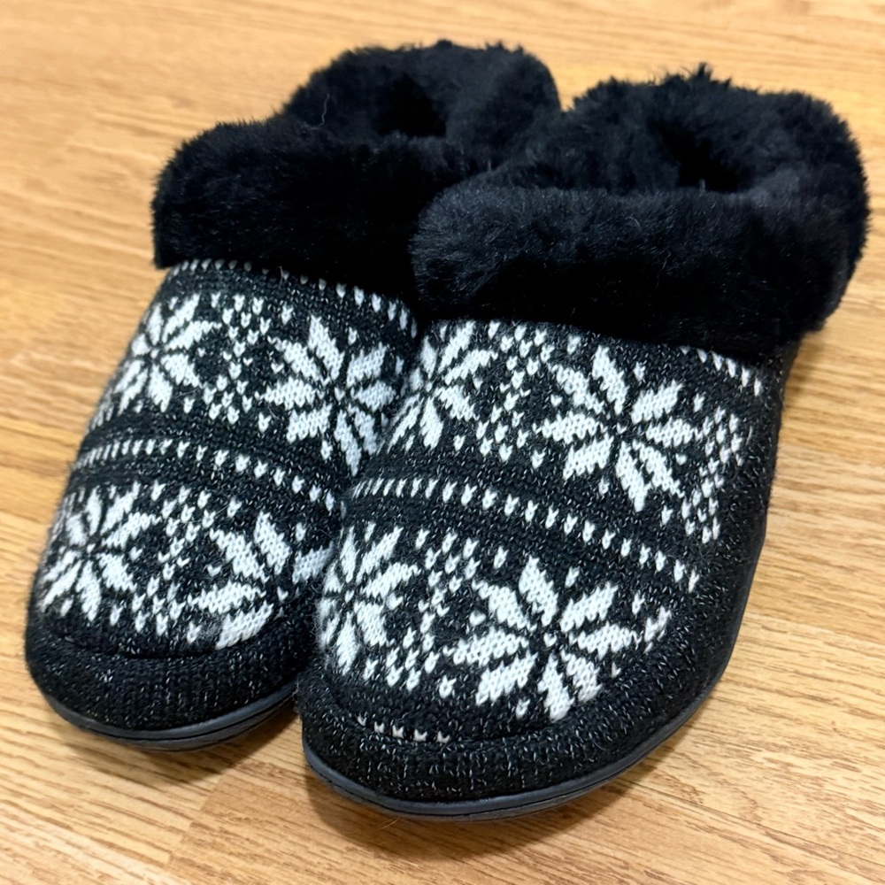 Fair isle black snowflake faux fur lined mule slippers women’s XL 11-12